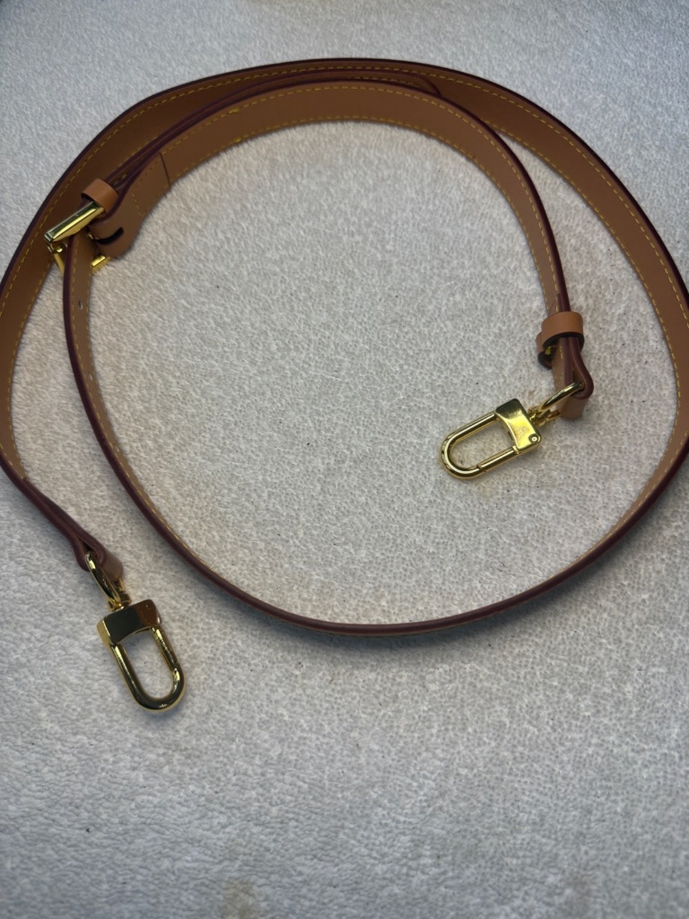 Louis Vuitton Monogram Poche Toilette 19 Cosmetics Pouch - Picture 13 of 16